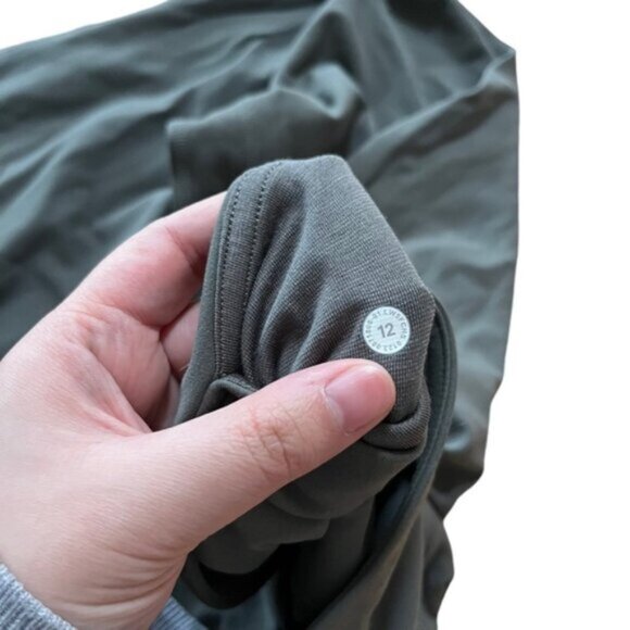 Lululemon Align High Rise Mini-Flared Pant Size 12 - Picture 4 of 5